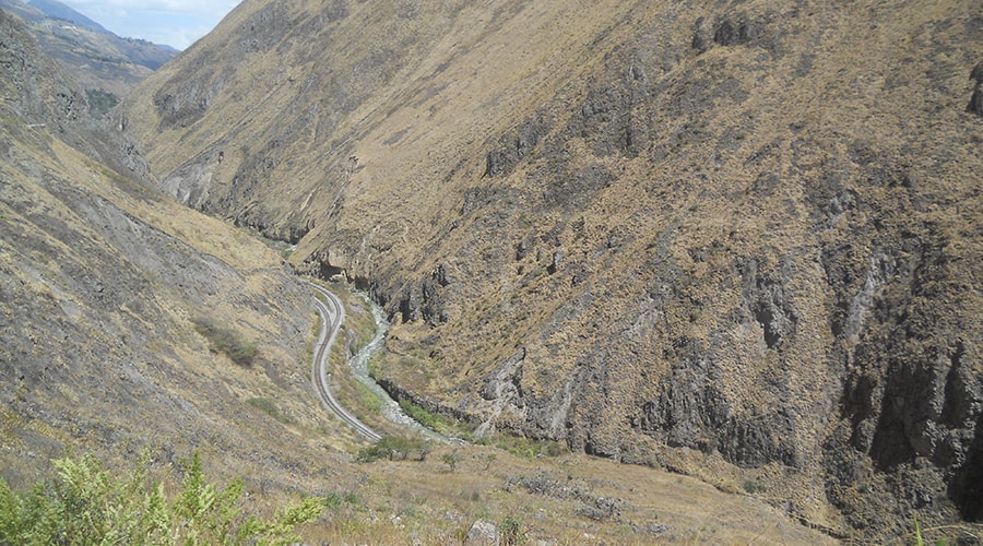 Nariz del Diablo Train Ride