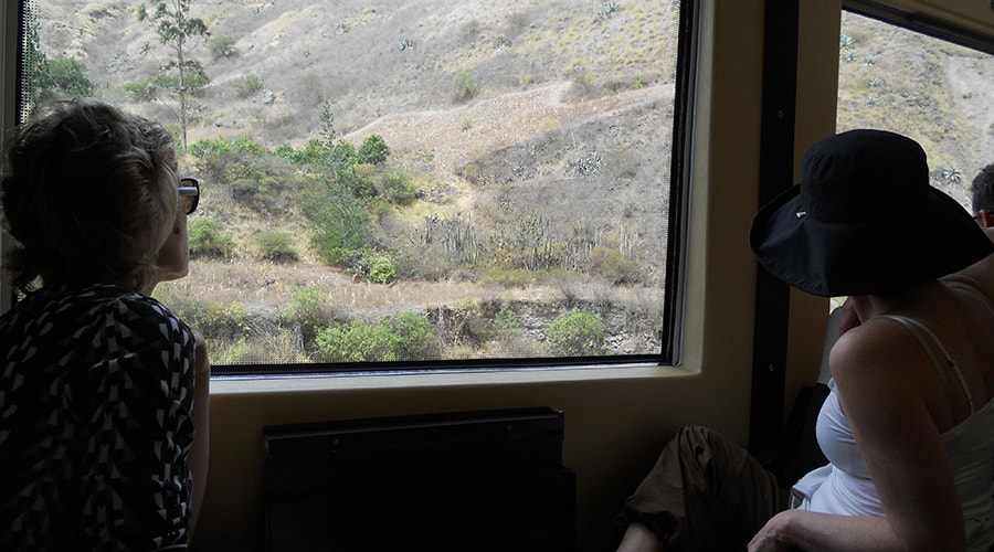 Nariz del Diablo Train Ride